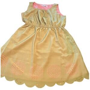 Umgee dress, size Large. Sleeveless dress with cutout design at the hem.